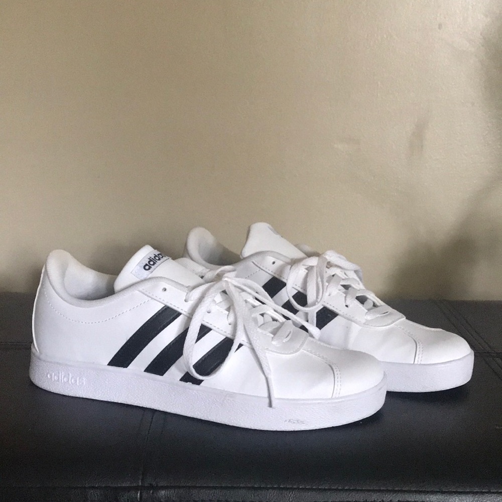 Adidas classic sneaker